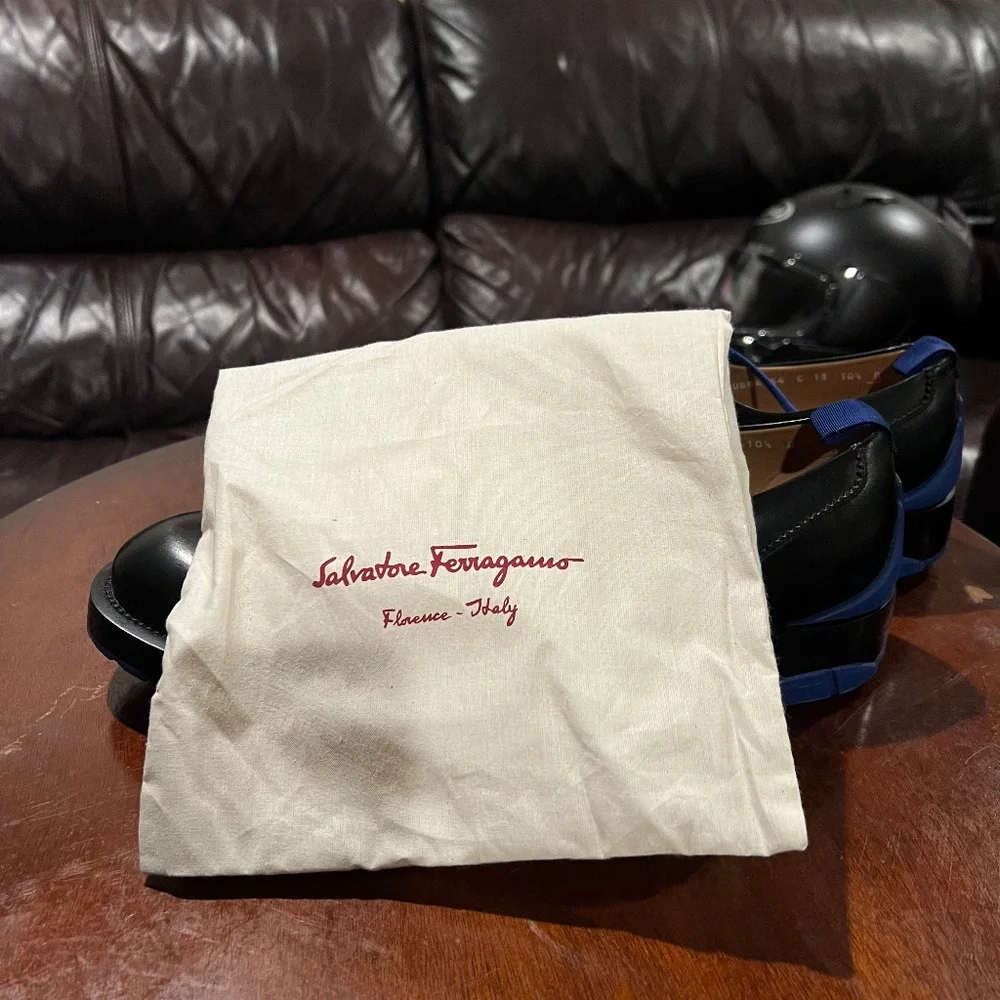 Salvatore Ferragamo Size 10.5 (Fits like a Size 10.5) - Picture 5 of 8